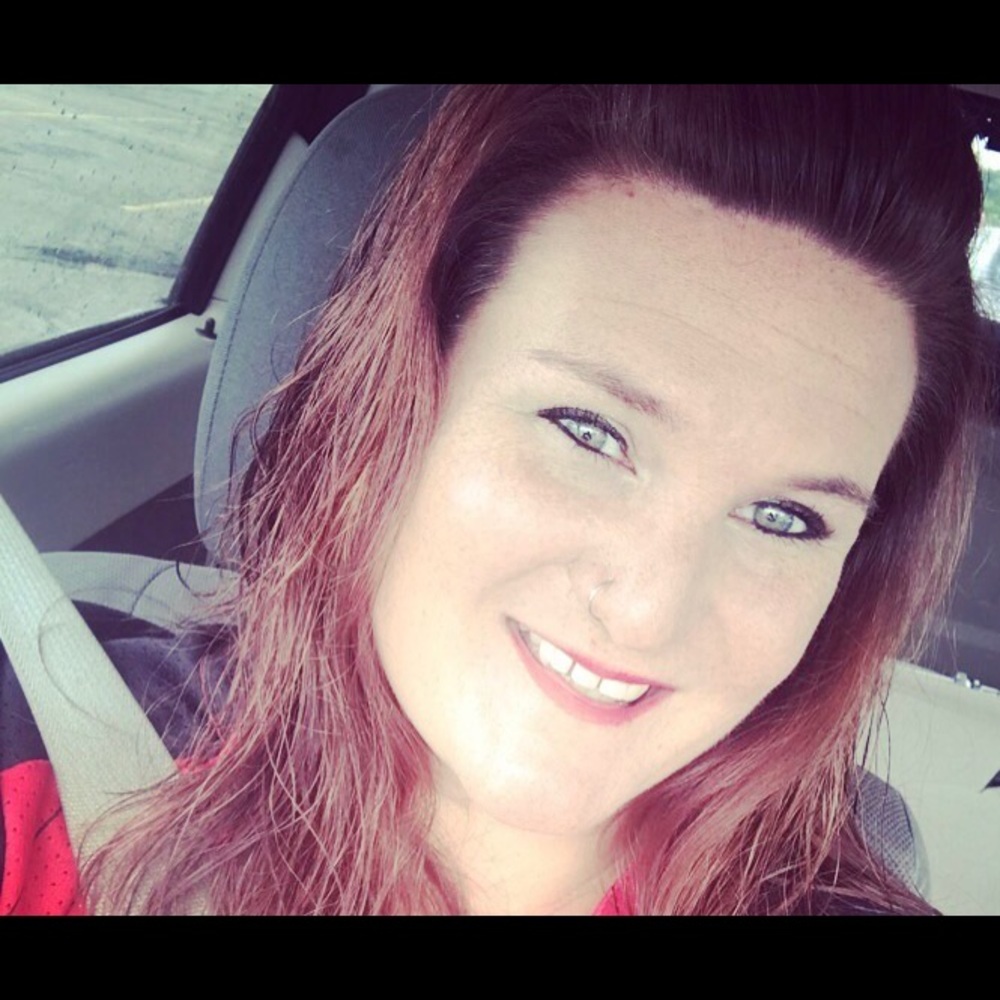 Meet your Posher, Holly